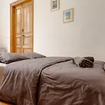 *appart 2 Chambres, Hypercentre, Emplacement N°1*