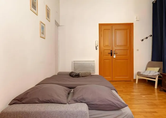 *appart 2 Chambres, Hypercentre, Emplacement N°1* Apartamento
