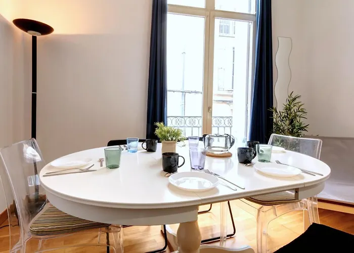 Apartamento *appart 2 Chambres, Hypercentre, Emplacement N°1* *