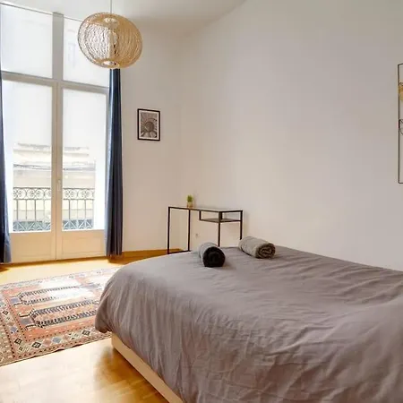 *appart 2 Chambres, Hypercentre, Emplacement N°1* *