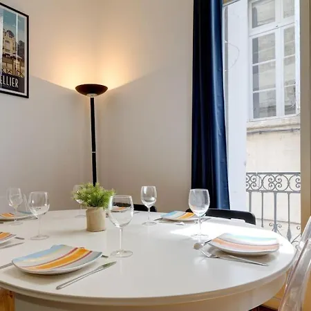 *appart 2 Chambres, Hypercentre, Emplacement N°1* * Μονπελιέ